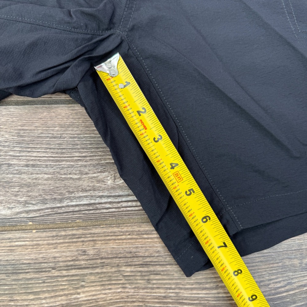 The North Face Mens XXL Adventure Shorts Black FlashDry Relaxed Fit New - Picture 2 of 8